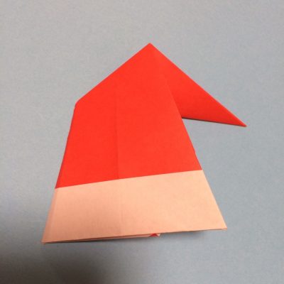 折り紙のサンタの帽子の折り方 簡単で1分で作れるよ イクメン主夫の役立つブログ