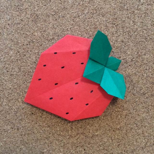 折り紙のいちごの折り方 簡単でかわいい平面の折り方！