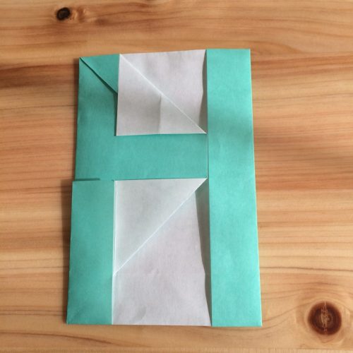 折り紙のHの折り方！アルファベットで誕生日の飾りつけを！