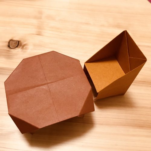 折り紙の椅子（イス）の折り方！簡単な家具を折り紙で♪